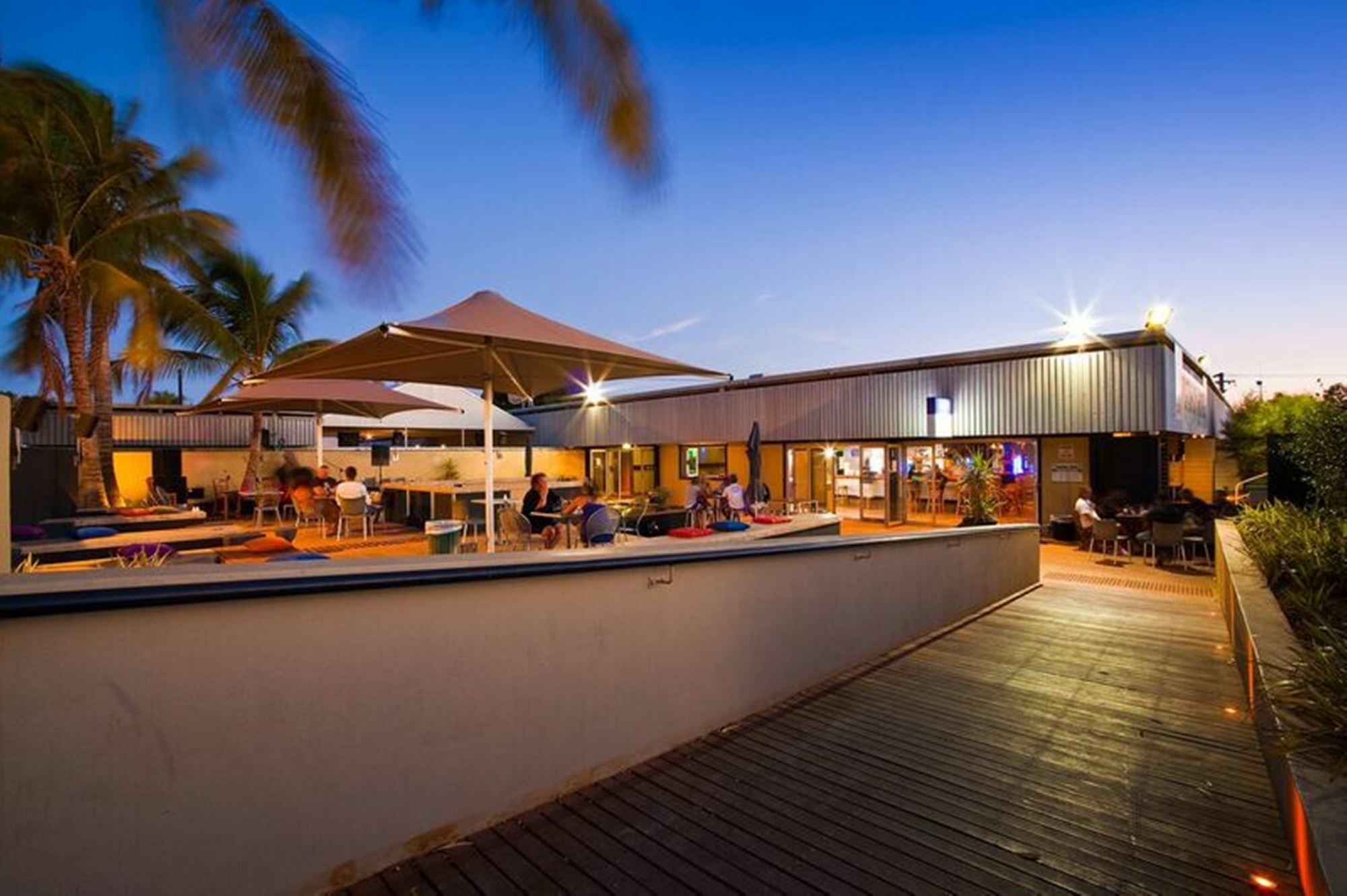 Potshot Hotel Resort เอ็กซ์มัธ ภายนอก รูปภาพ